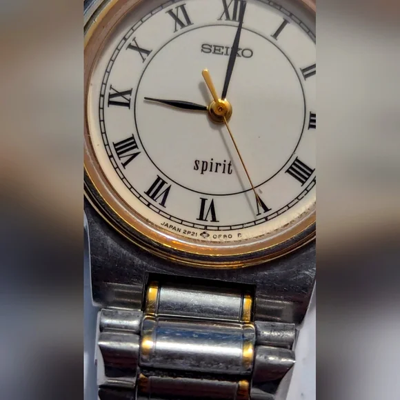 Seiko | Accessories | Vintage Seiko Spirit 7n 6b10 White  display picture 3